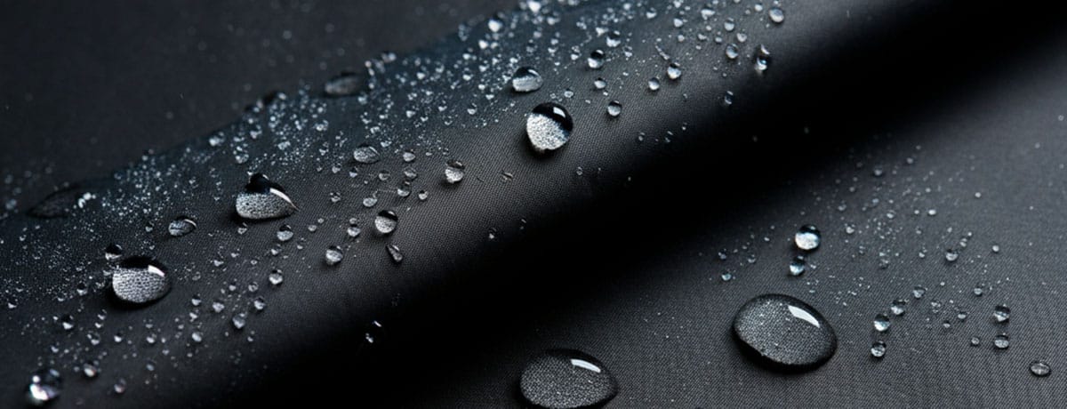 Water Taffeta: The Best Fabric for Water-Resistant Clothing