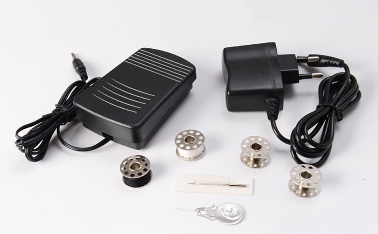 Mini electric sewing machine full unit view