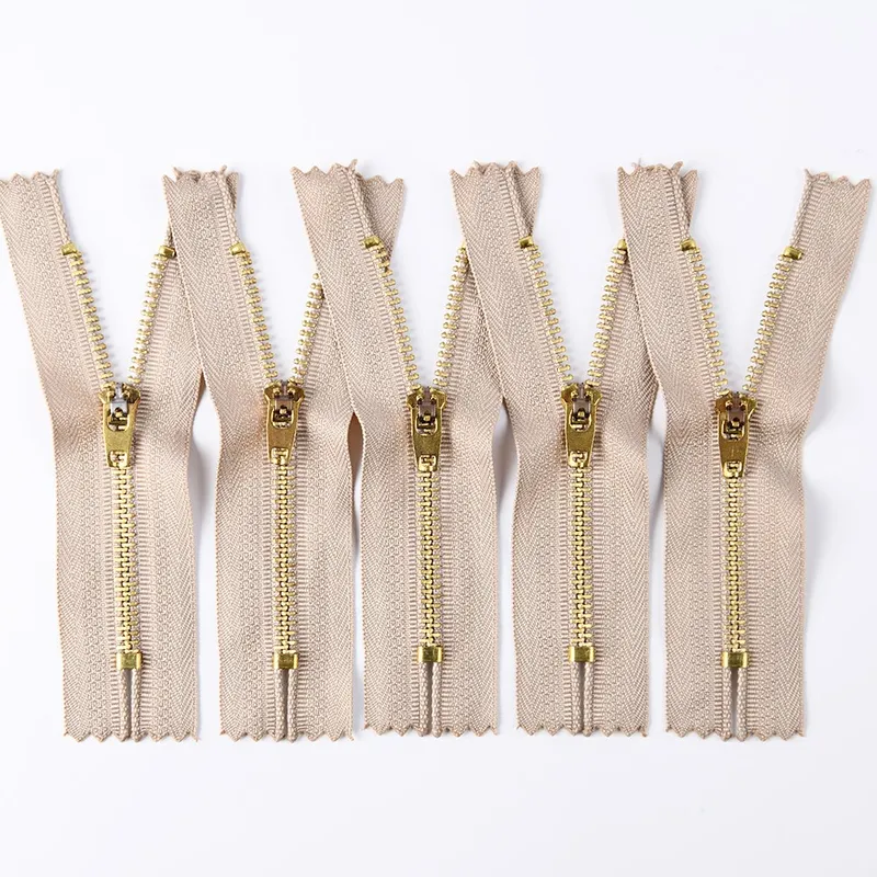 4YG Double-Locked Closed-End Brass Zipper