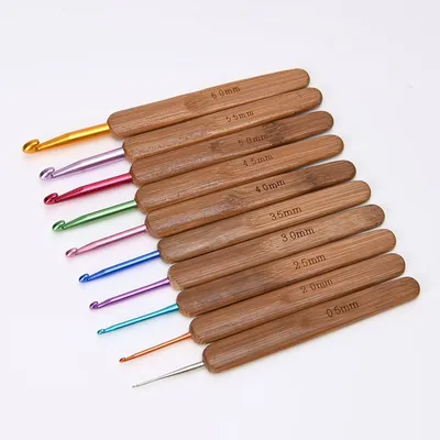Bamboo Handle Aluminum Crochet Hook Set