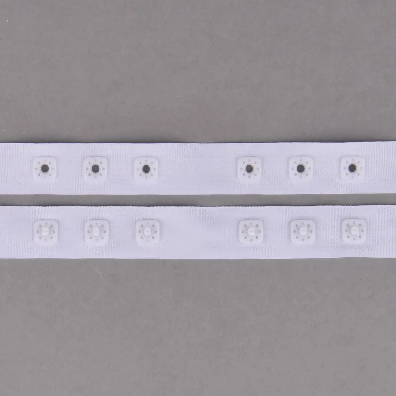 18*18*36mm Square Plastic Snap Tape