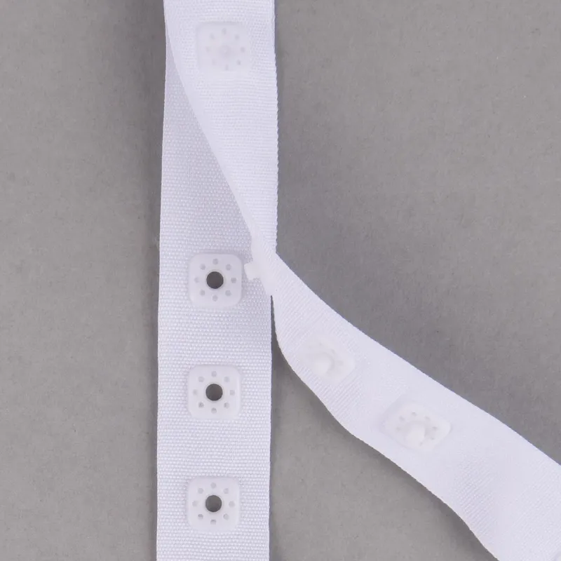 18*18*36mm Square Plastic Snap Tape