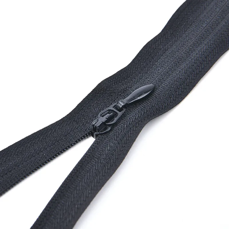 No.3 Reverse Nylon Coil Zipper