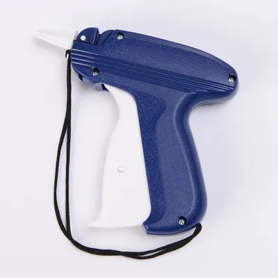 Tag Gun with Needles