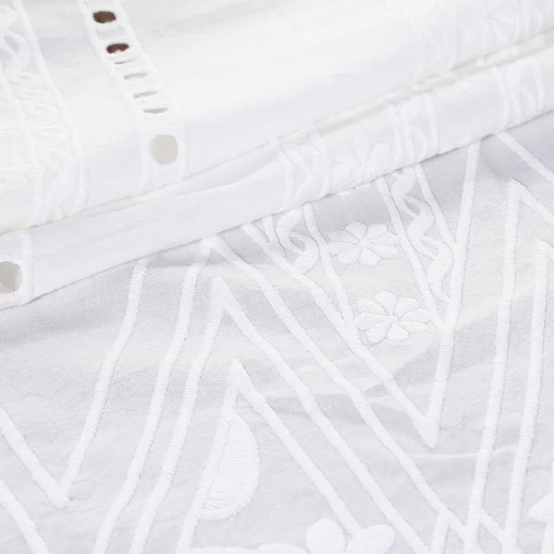Broderie Anglaise Eyelet Embroidered Cotton Lace Fabric