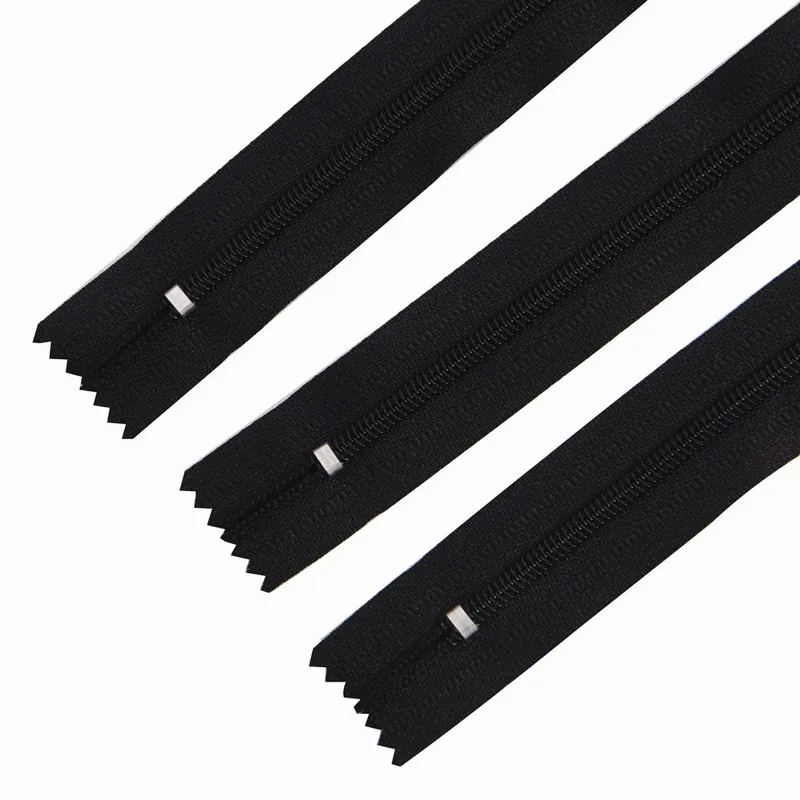 #4 Pin Lock Nylon Coil Zipper