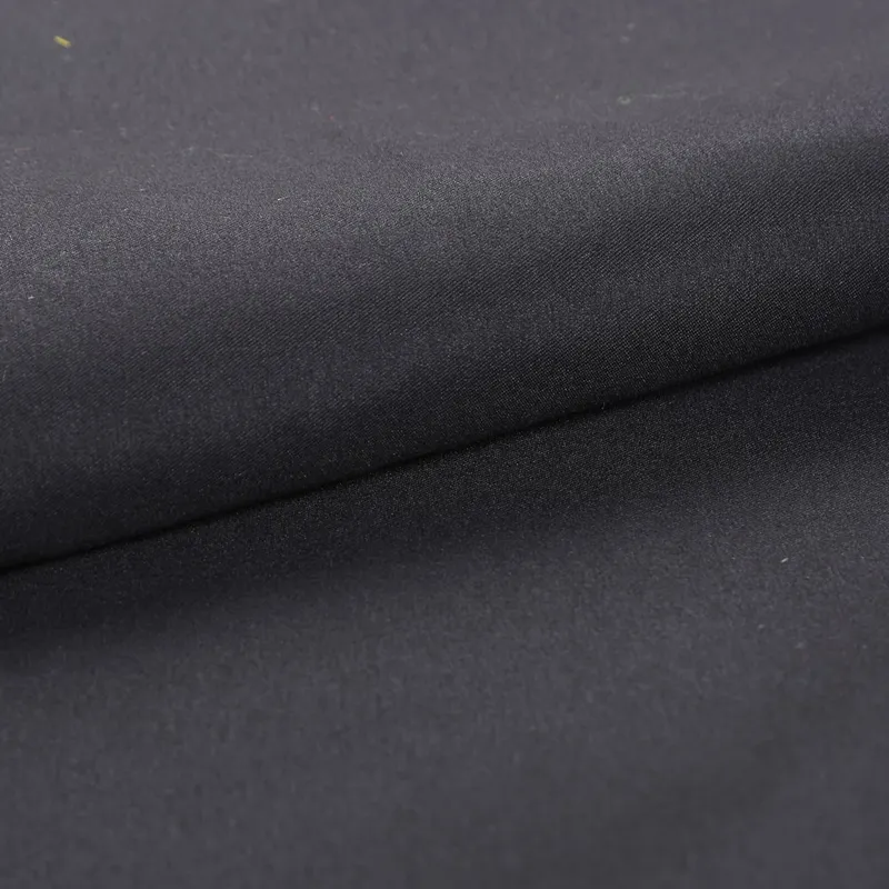 112gsm Waterproof Polyester Peach Skin Fabric